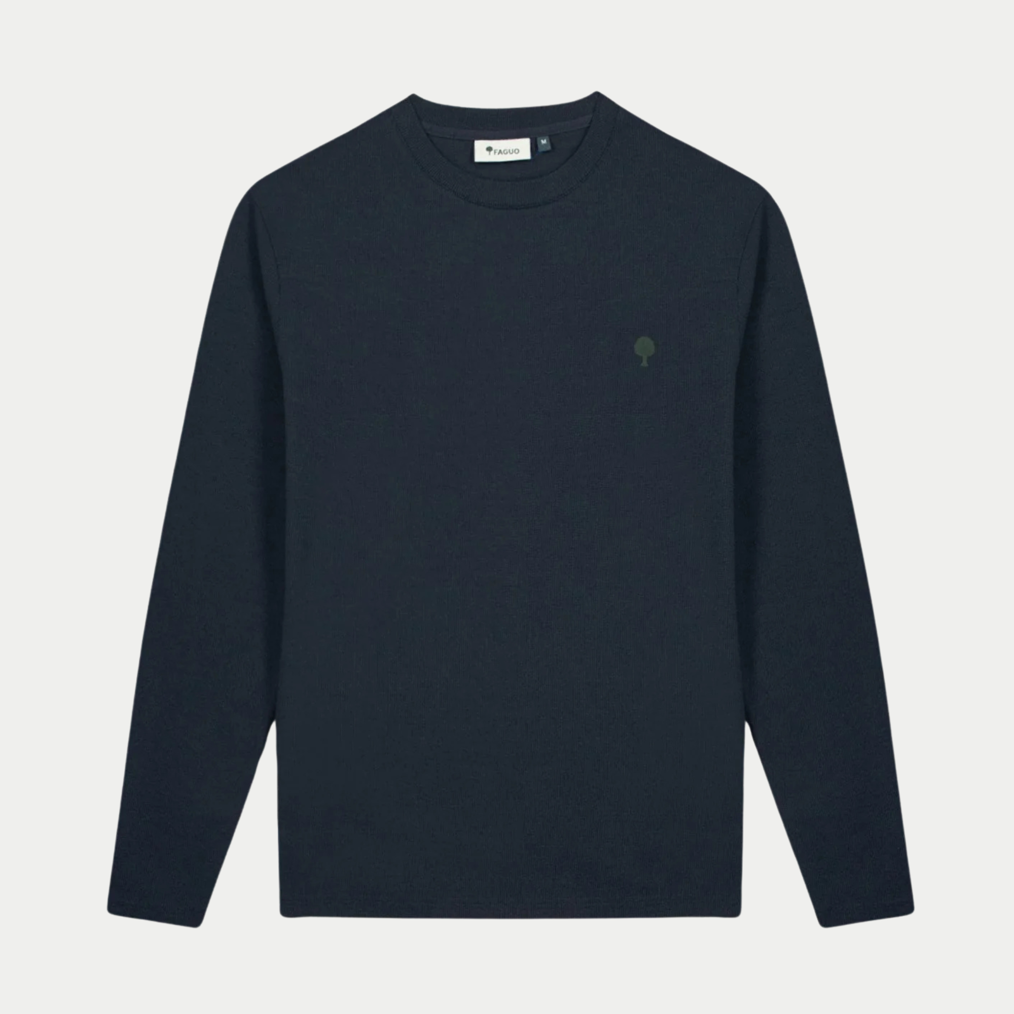 T-shirt manches longues Bailly bleu marine Faguo vu de face, col rond côtelé et arbre brodé vert olive