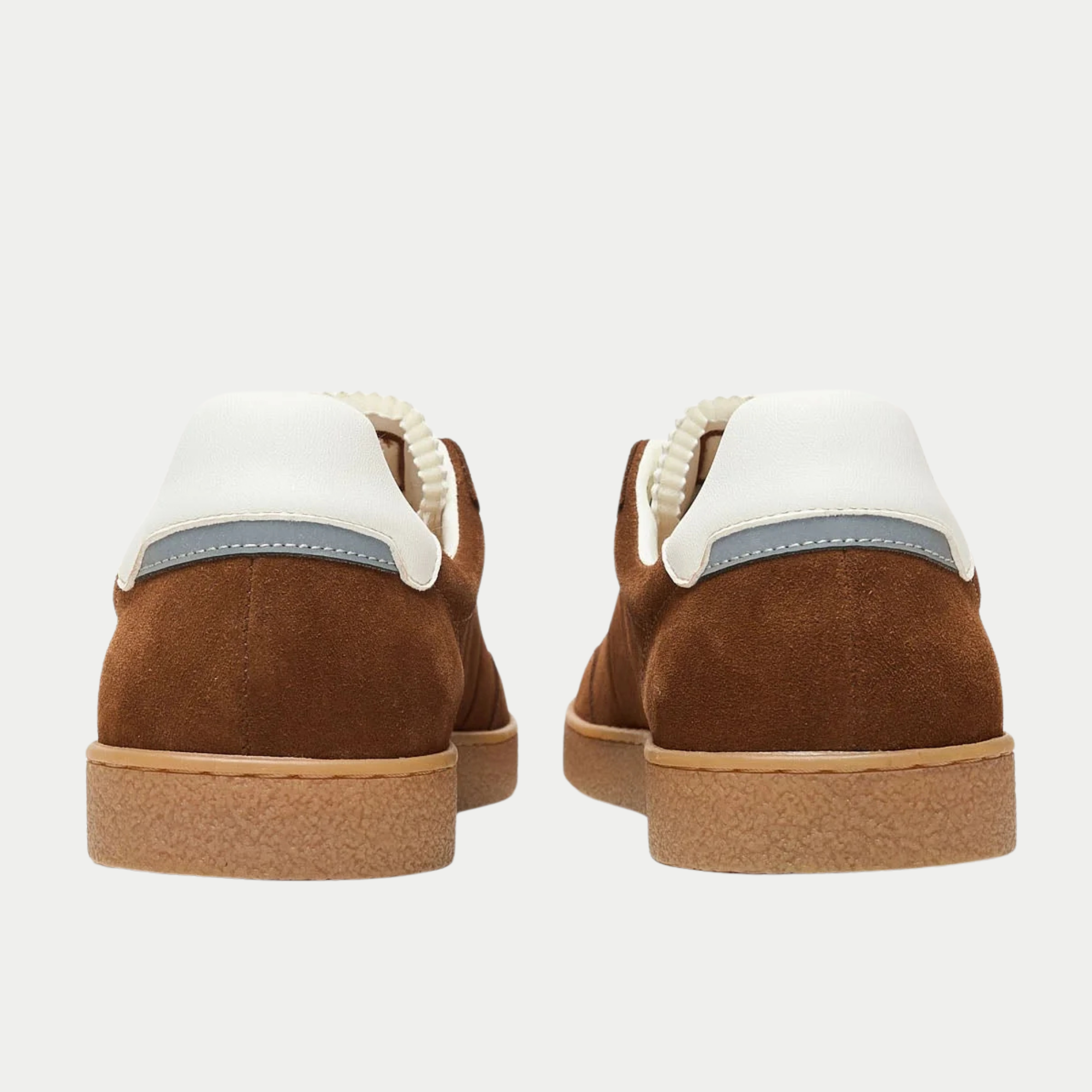Baskets Lumbo camel Faguo vues de dos : talons en cuir suède et contreforts blancs