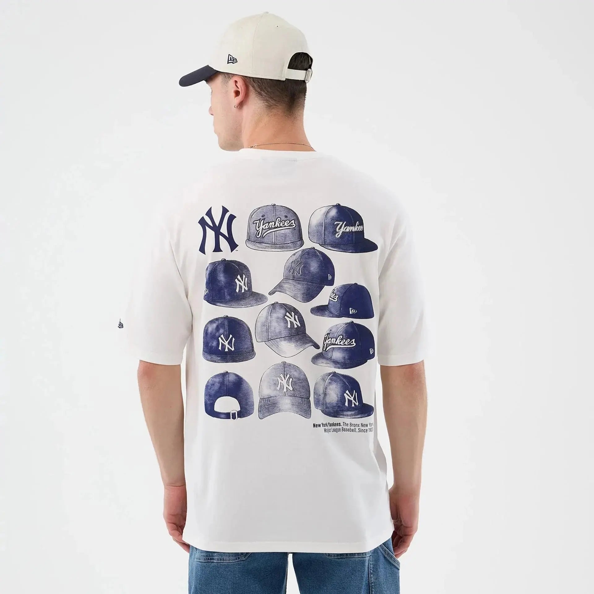 T-shirt oversize blanc New Era Yankees - détail logo poitrine