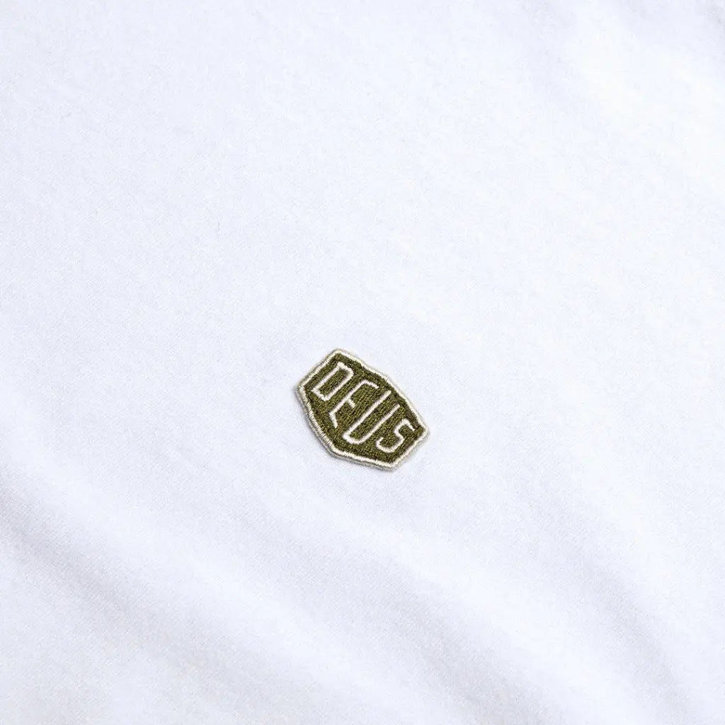 T-shirt Shield - White - Deus Ex Machina - détail 3