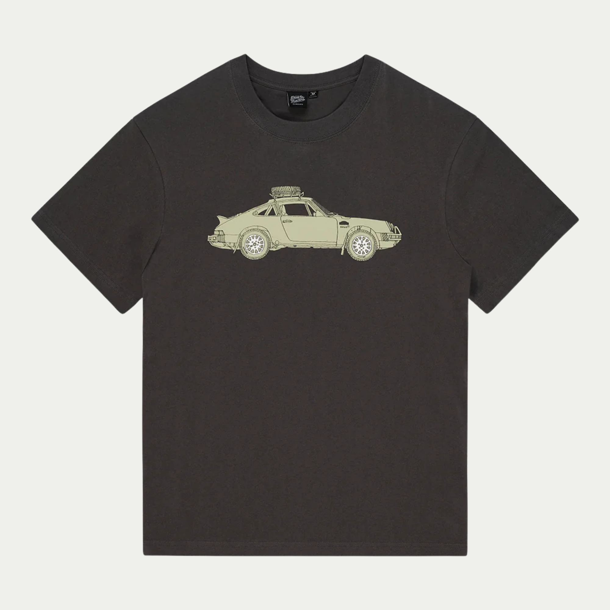 T-shirt Park anthracite Deus Ex Machina à plat de face, illustration Porsche 911 safari vert amande sur la poitrine