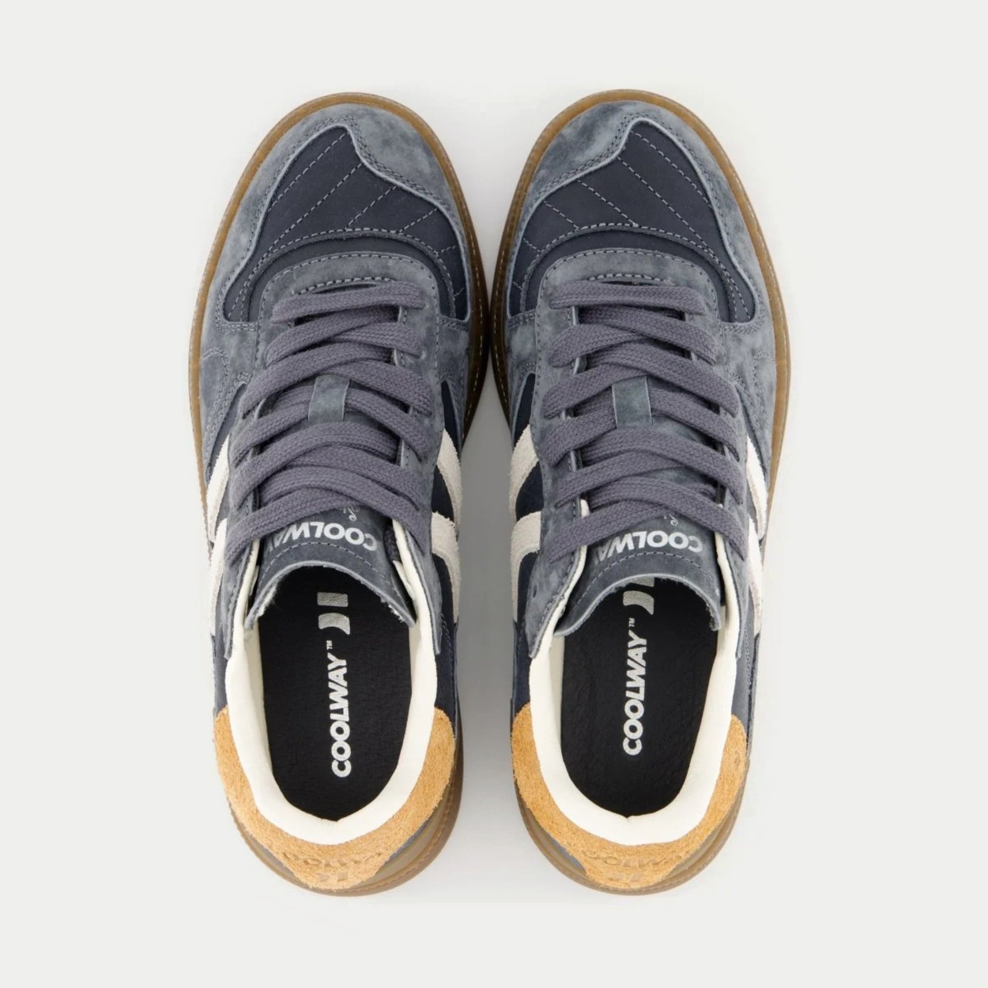 Baskets Goal Blue Horizon bleu ardoise Coolway - paire vue de dessus, premières COOLWAY noires et talons camel
