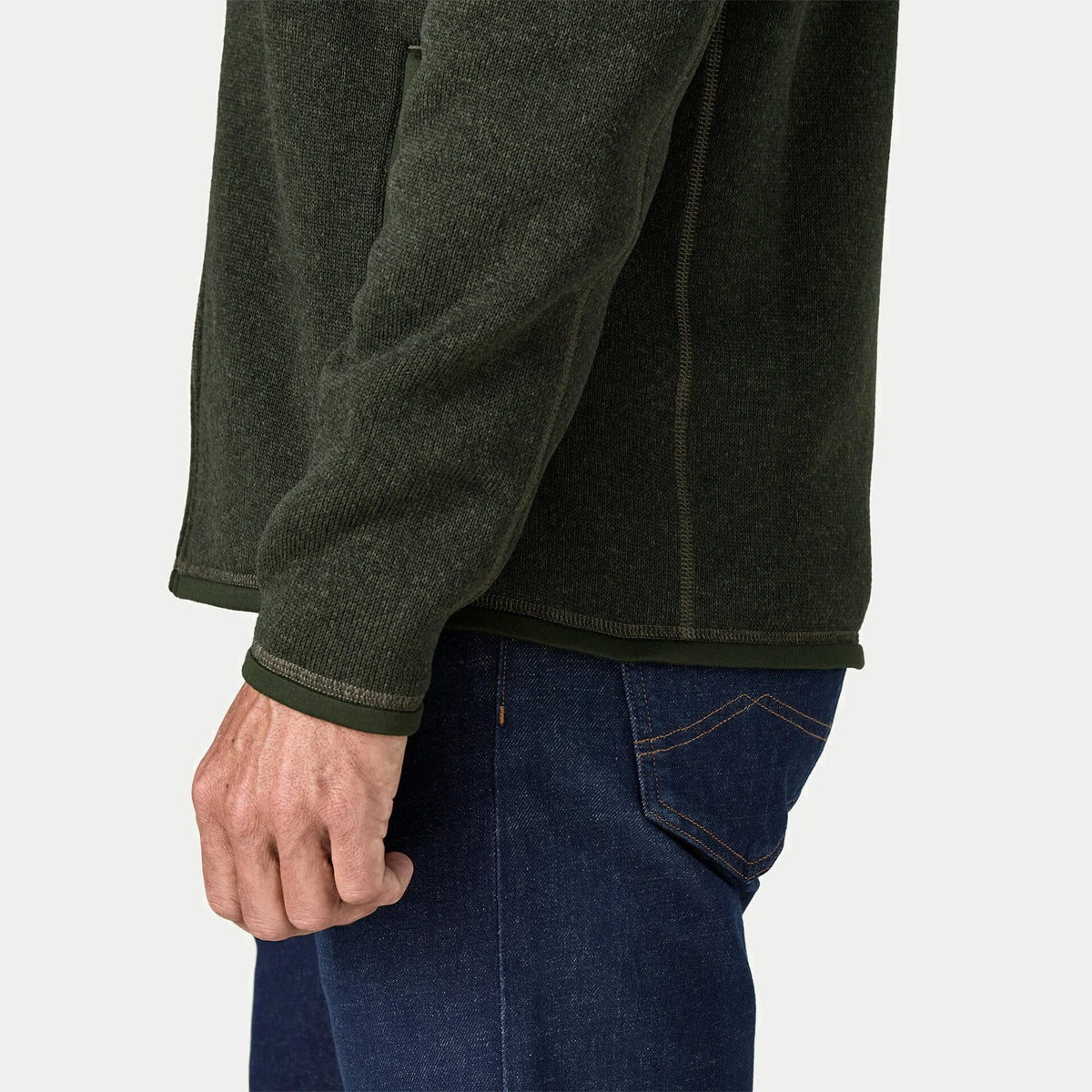 Bas de la polaire Better Sweater Old Growth Green Patagonia, lisière bordée et couture latérale