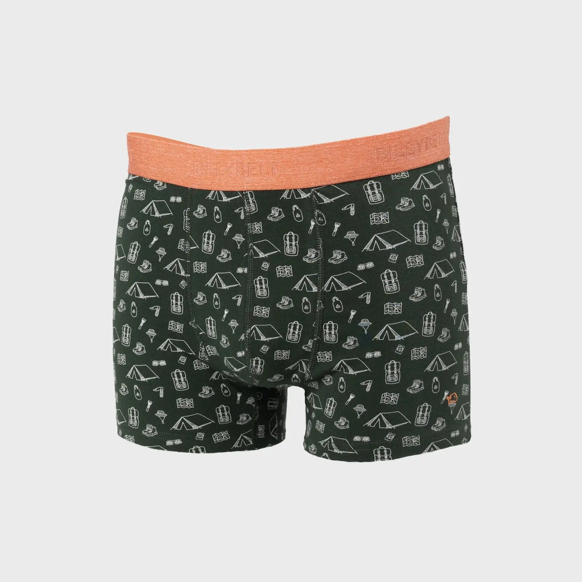 Boxer Adventurer vert kaki à plat, imprimé tentes, sacs à dos et chaussures de randonnée au trait blanc