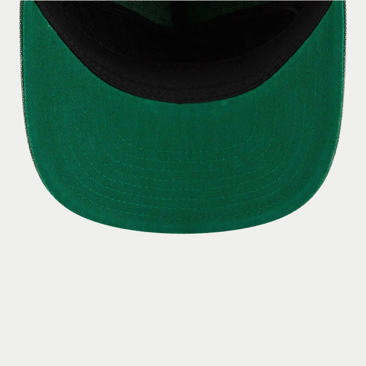 Dessous de visière de la casquette 19Twenty Oakland Athletics : sous-visière verte et doublure noire