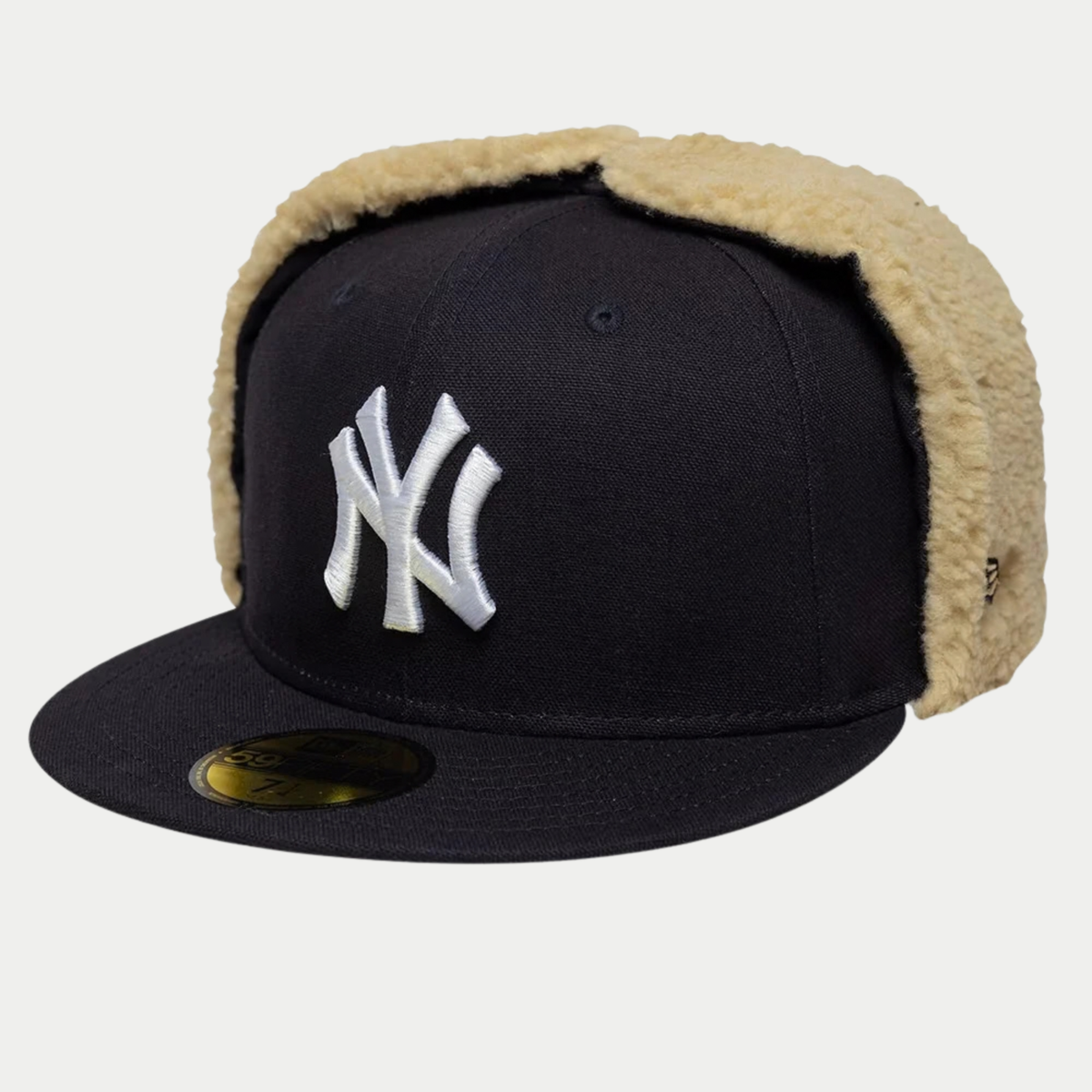 Casquette 59Fifty Dogear Yankees Bleu Marine New Era - trois-quarts côté visière plate, oreillettes relevées