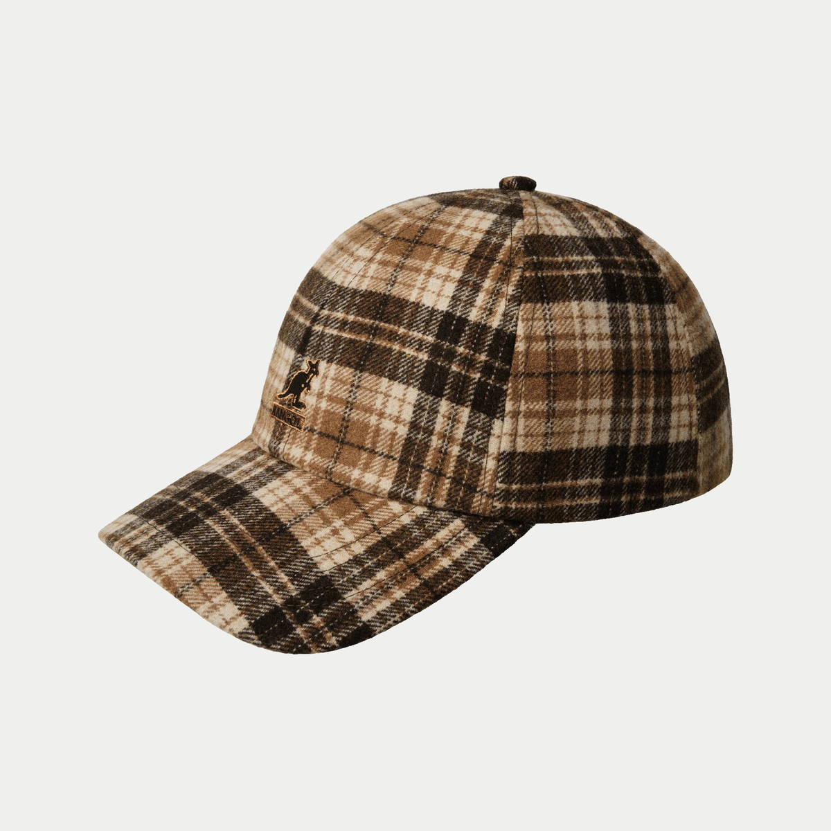Casquette à carreaux camel Kangol - profil trois-quarts, rabats d'oreilles rentrés, logo kangourou brodé