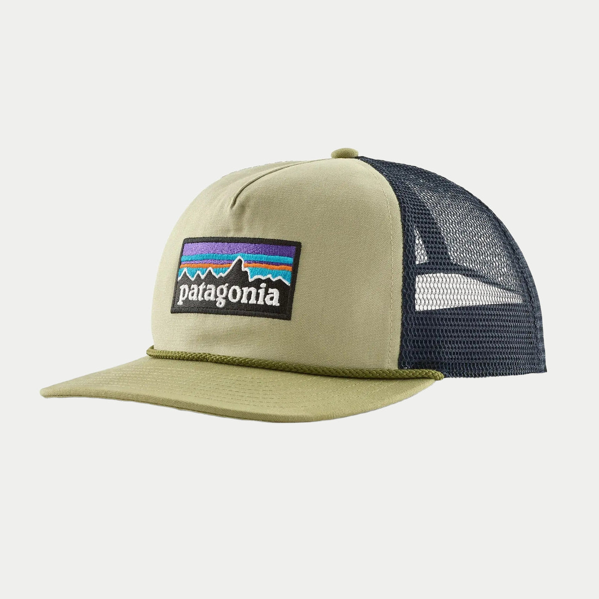 Casquette Airfarer P-6 Logo Weathered Stone : toile beige kaki, filet bleu marine et patch P-6 brodé