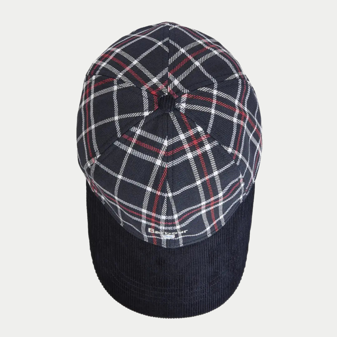 Vue de dessus de la casquette Benson : carreaux blancs et rouges raccordés sur six panneaux
