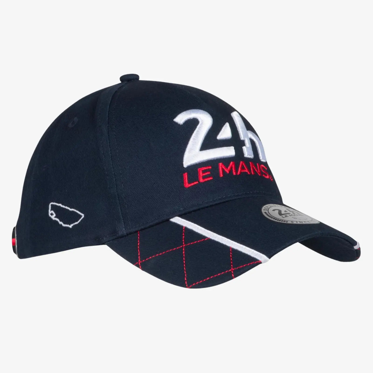 Casquette Pilote 24H du Mans bleu marine de trois-quarts droite, broderie 24h Le Mans blanche et rouge et tracé de circuit