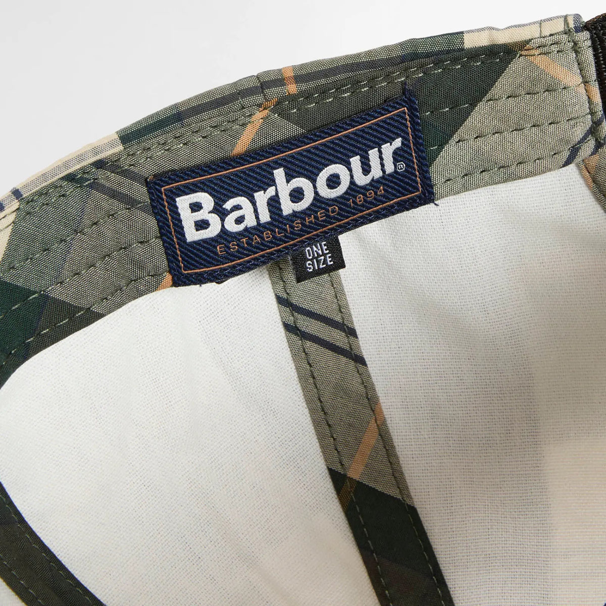 Étiquette Barbour taille unique cousue dans le bandeau à carreaux vert et écru