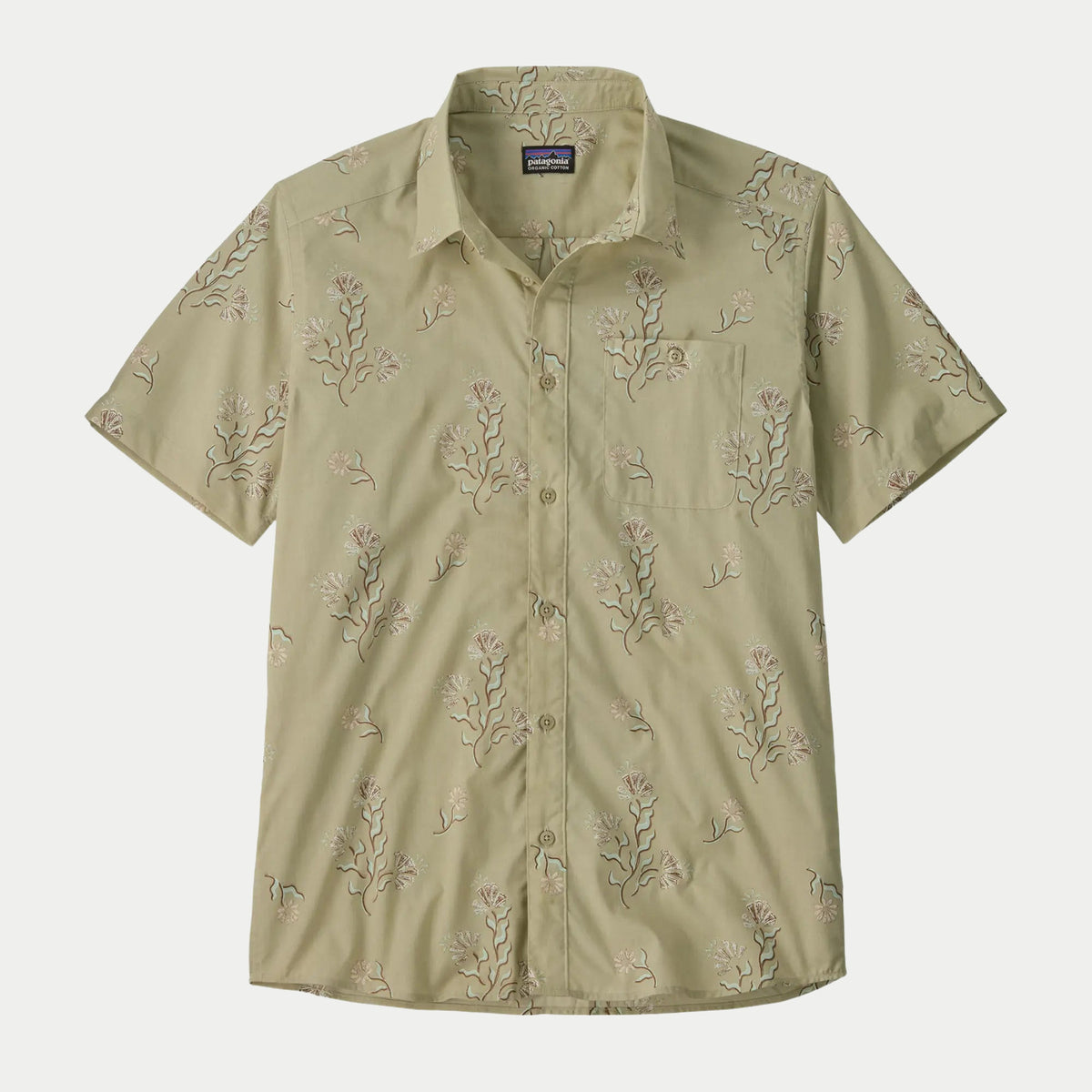 Chemise Go To Patagonia à plat, vue de face : imprimé Ocean Blooms d'algues et fleurs écru sur fond vert sauge