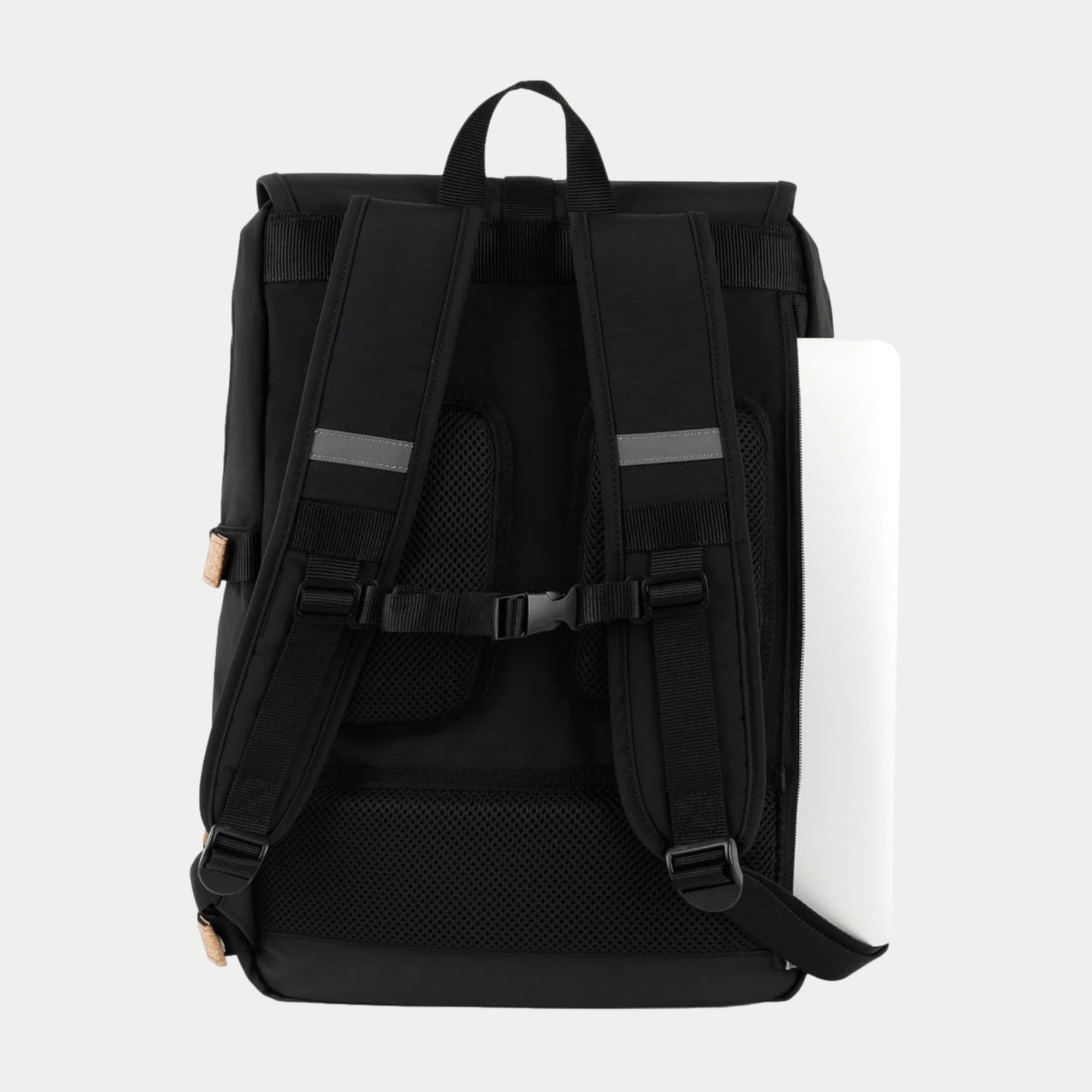 Dos du sac à dos Faguo Commuter 2.0 noir : bretelles matelassées réfléchissantes et poche ordinateur latérale zippée