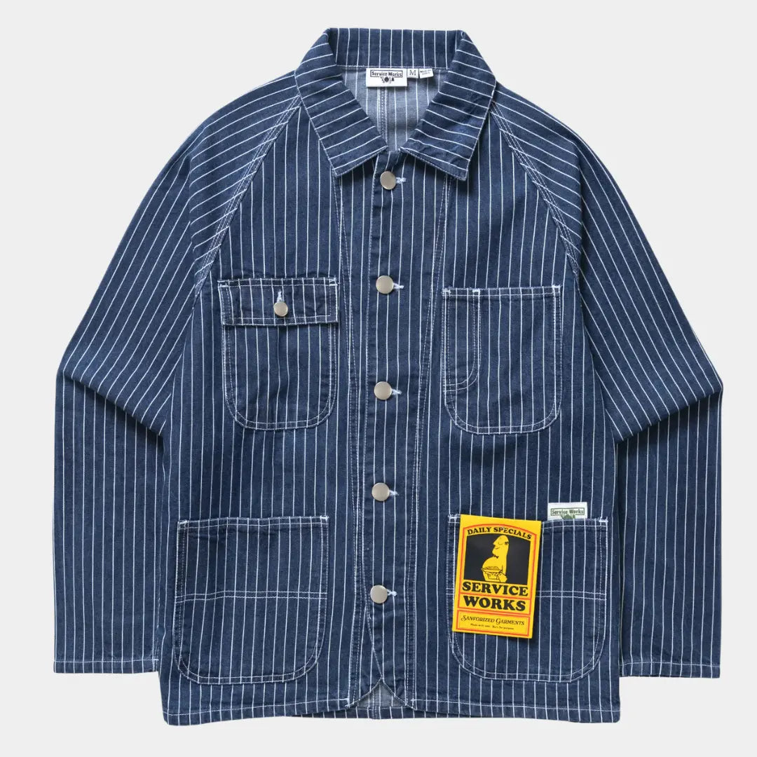 Coverall Pinstripe à plat en denim à fines rayures blanches, quatre poches plaquées et pressions