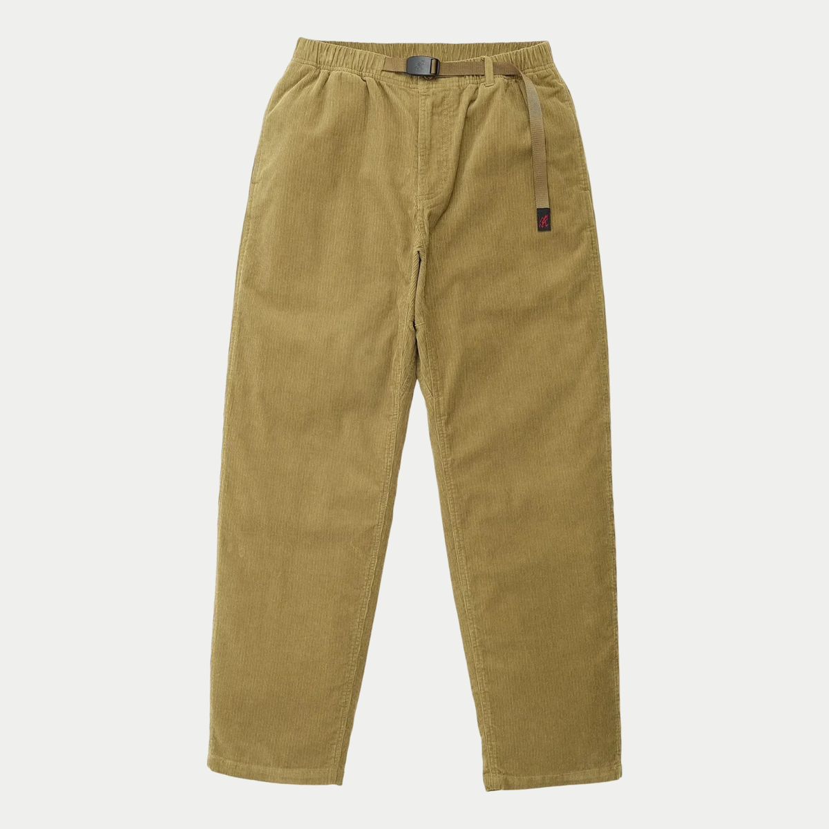 Pantalon G-Pant Velours Gramicci tan camel à plat de face, ceinture-sangle nylon à boucle noire et patte sombre brodée du Running Man rouge
