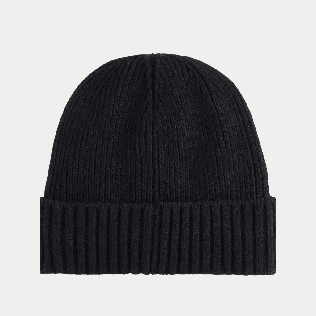 Bonnet Carlton noir Barbour de face, calotte en côtes verticales et revers double épaisseur