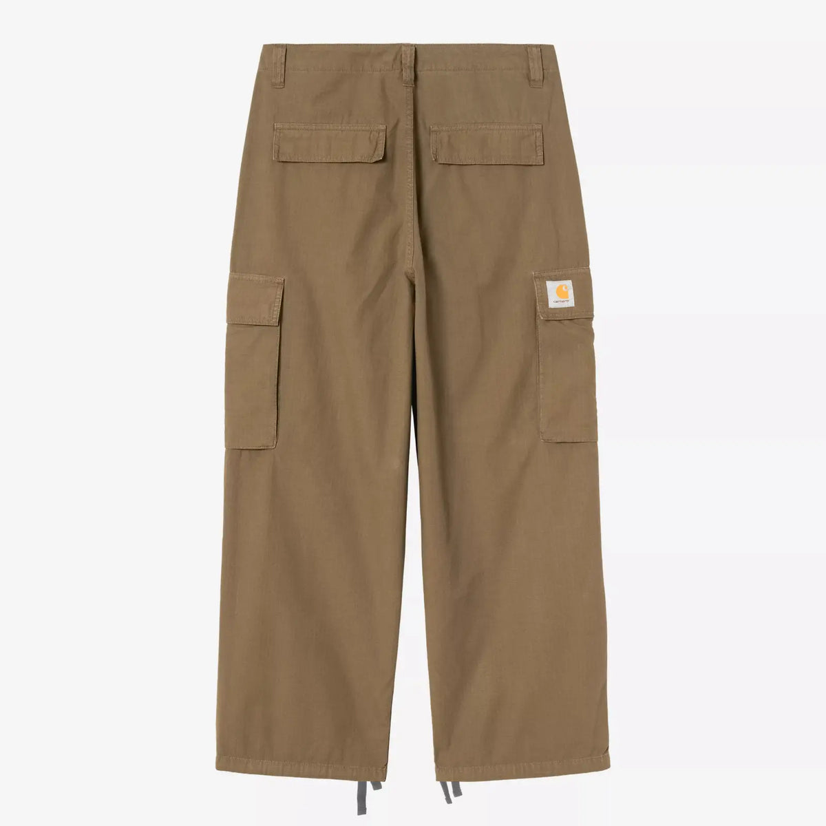Dos à plat du Kade Cargo Pant Dark Beech, poches arrière à rabat et Square Label sur la poche cargo