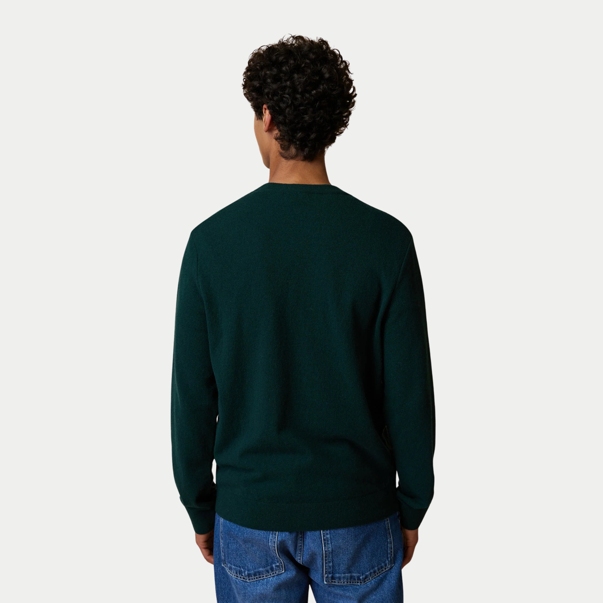 Dos du pull Marly Laine Vert Foncé Faguo porté, maille unie et bas en côte 1x1
