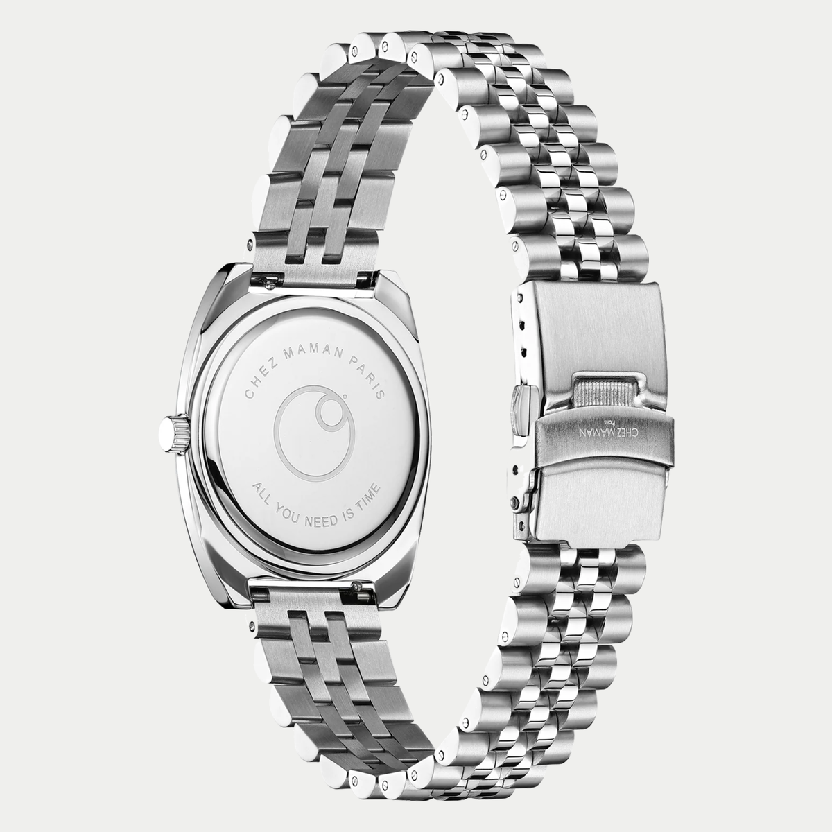 Montre Magnum Black Sand Chez Maman - dos du boîtier gravé « All You Need Is Time » et boucle déployante du bracelet acier
