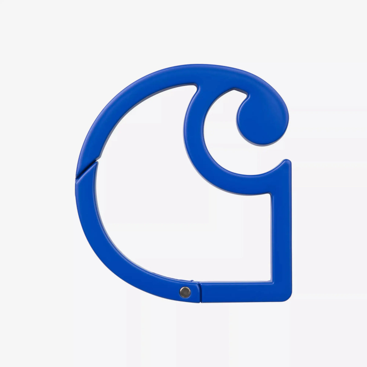 Mousqueton C-logo bleu roi posé à plat : silhouette complète du logo C, branche pivotante et axe riveté