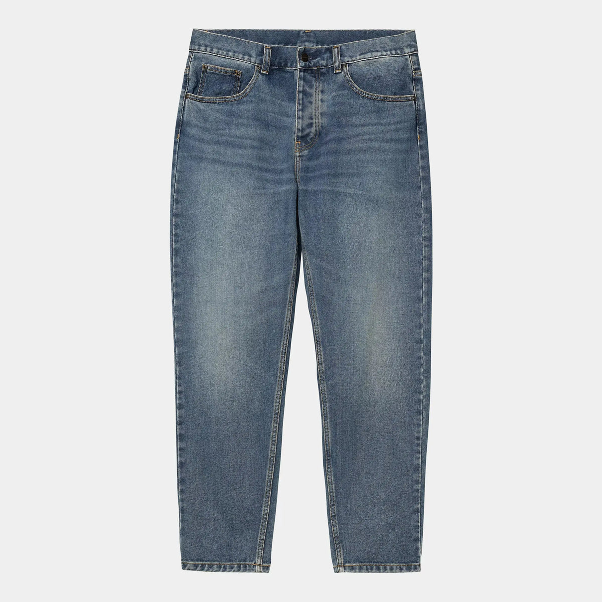 Newel Pant Dark Used Wash à plat de face, bleu grisé patiné, moustaches marquées et ceinture blanchie.