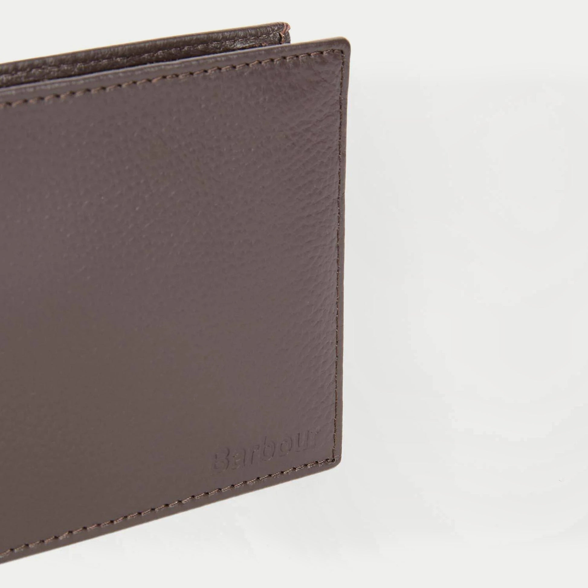 Portefeuille Amble marron Barbour - ouvert de trois quarts, compartiment billets