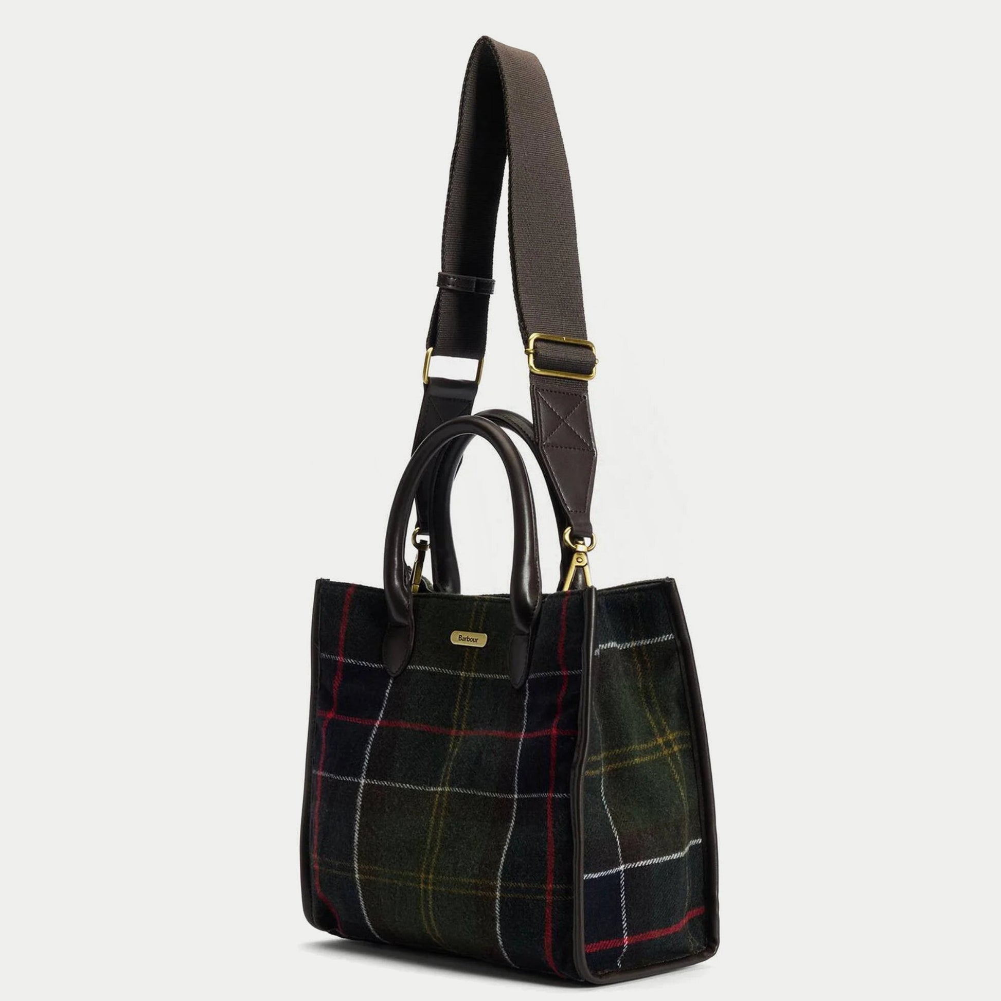 Tote bag Barrhill tartan olive de trois quarts, bandoulière amovible clipsée par ses mousquetons laiton