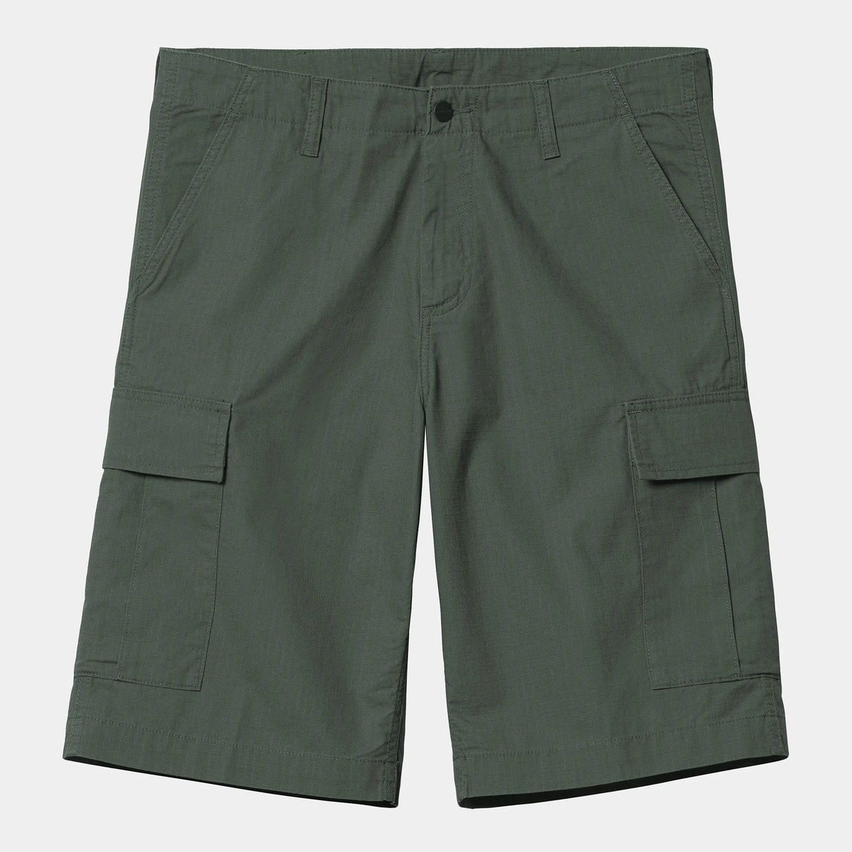 Short Cargo Duck Green Rinsed de face à plat, toile ripstop kaki grisé et poche cargo à rabat sur chaque jambe