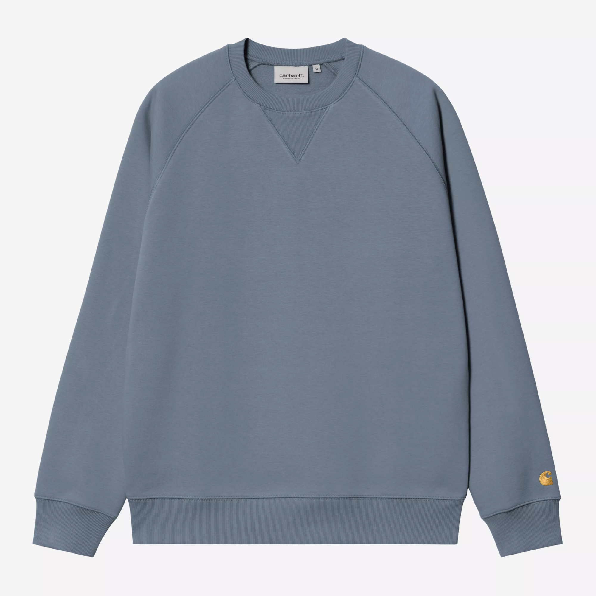 Sweat Chase Carhartt WIP bleu ardoise Icesheet, col rond à empiècement en V et logo C brodé doré sur la manche, vue de face à plat