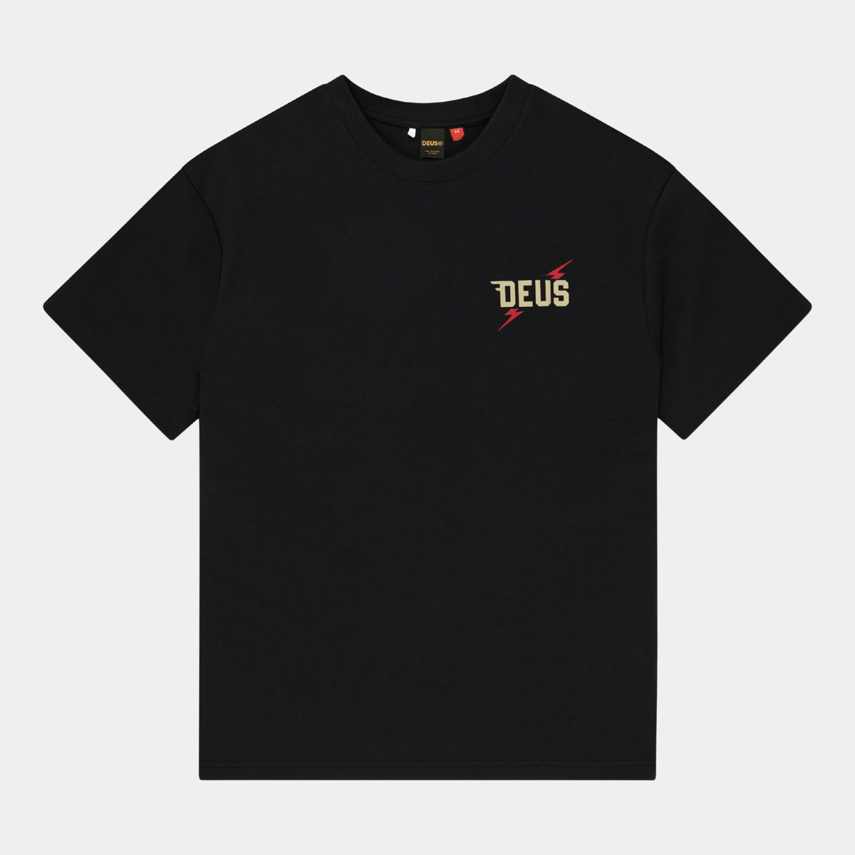 T-shirt Global Spark noir Deus Ex Machina, vue de face : logo éclair DEUS doré et rouge imprimé sur la poitrine