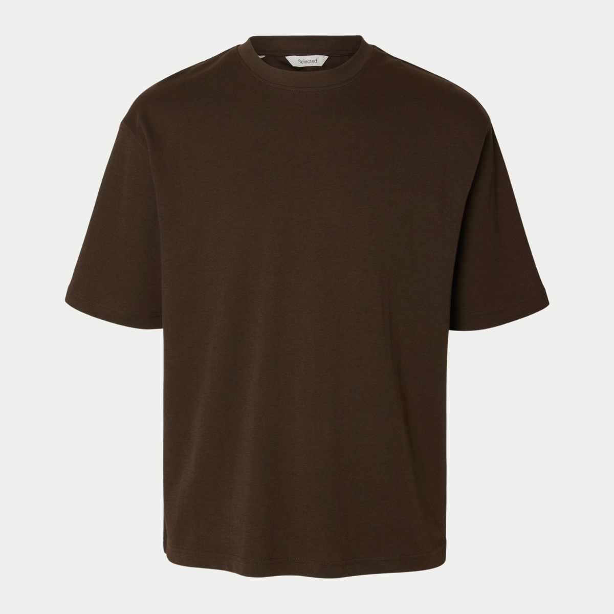 T-shirt Oversize Delicioso marron chocolat Selected Homme à plat, vue de face avec étiquette de marque au col