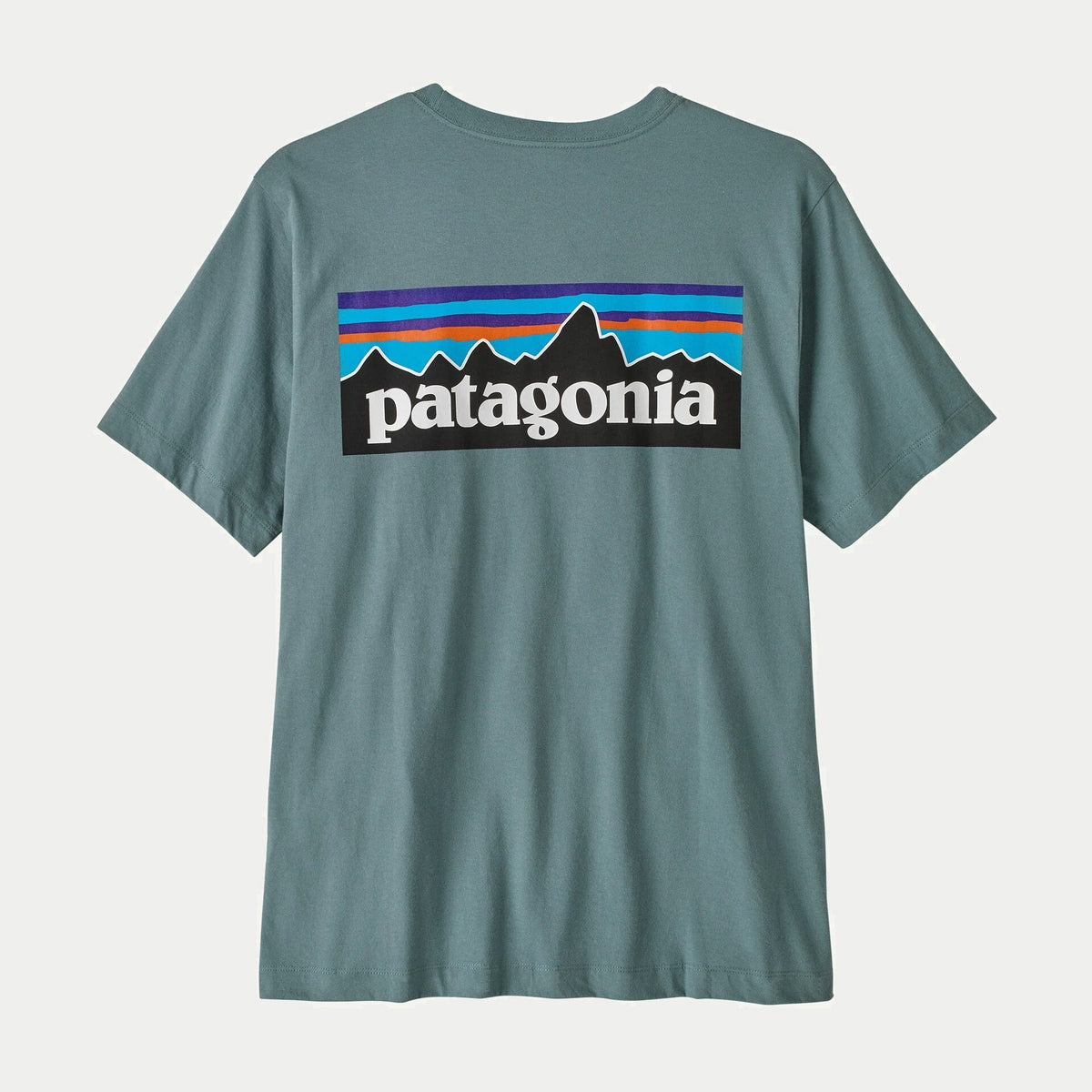 T-shirt P-6 Logo Patagonia Blue Sage vert d'eau grisé, dos à plat avec le grand logo P-6 imprimé