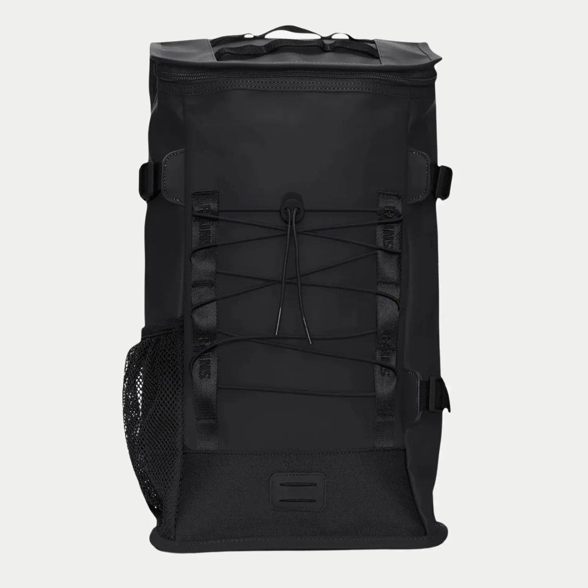Trail Mountaineer Bag noir de face, laçage élastique sur sangles verticales et base renforcée