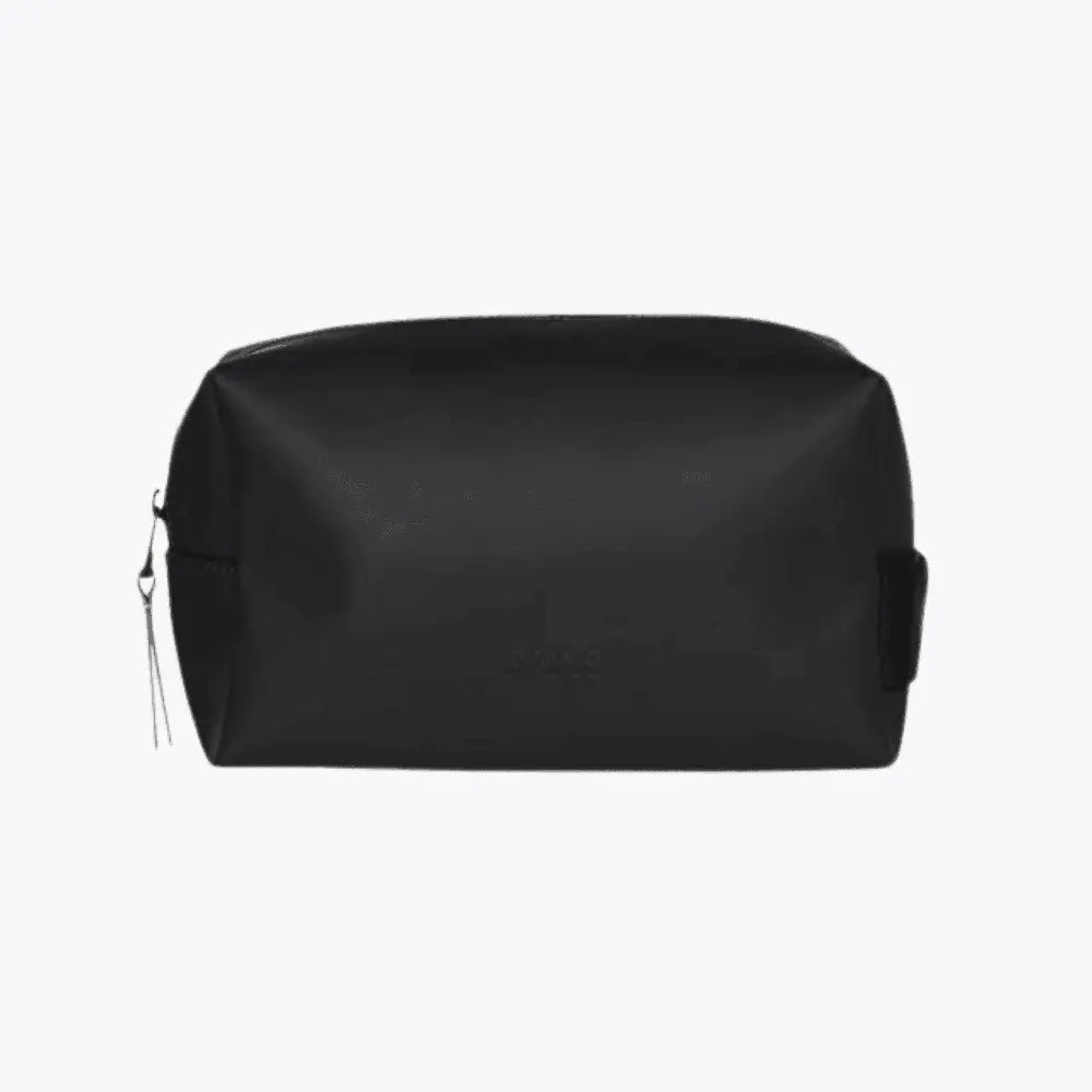 Wash Bag Small noir mat, fine tirette métal argentée et patte noire sur le côté